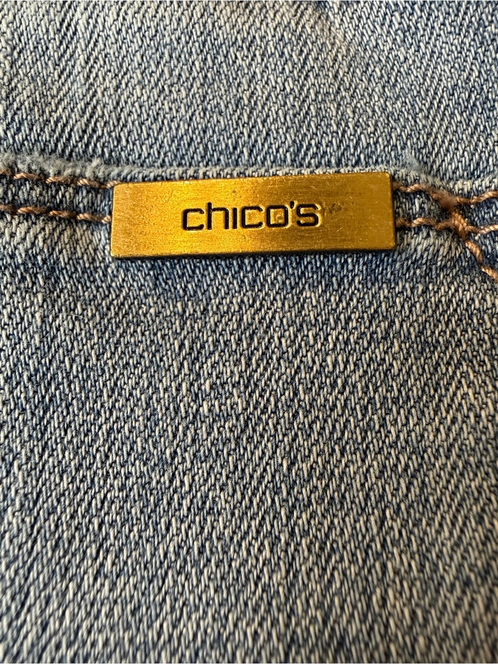 Chicos So Slimming Embroidered Ankle Jeans - Picture 9 of 9